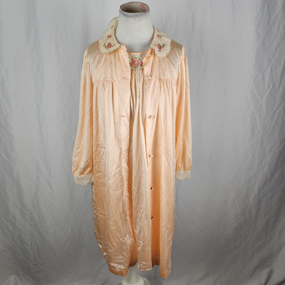 Vintage Lorraine Nightgown and Robe